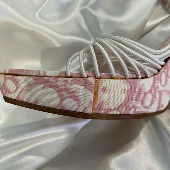 DIOR HEELS - Picture 9 of 9